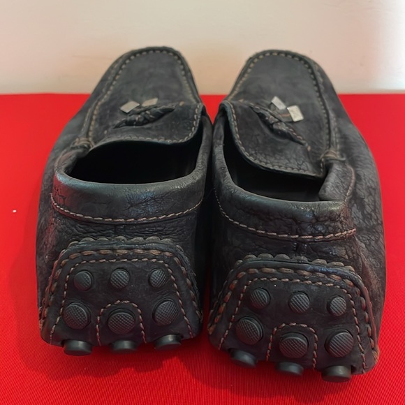 LOUIS VUITTON MENS’ TASSLE BLACK PEBBLED SUEDE DRIVING SHOE (8) - Picture 7 of 11